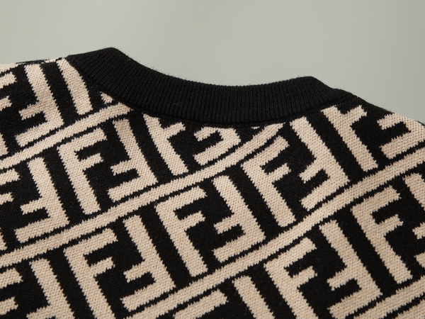 ブランドセーター全体デザイン